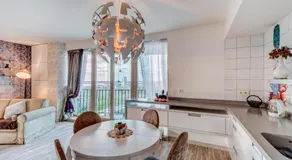 Apartment near center - Image 3