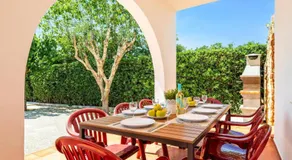 Villa Tres Arcos by Villa Plus - Image 5