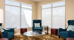 Hilton Garden Inn Phoenix Airport - Image 2