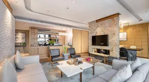 Evwa Platinum Hotel - Image 4