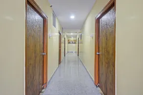 FabHotel Sri Sai Regency - Image 5