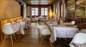 Hotel & Restaurant Zum Schwarzen Bären - Image 2