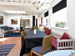 5 Personen Ferienhaus in SKÄRHAMN-By Traum - Image 4