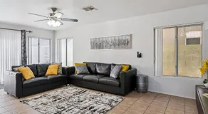 Charming 3 Bedroom Retreat with Patio Near Shopping & Dining - Image 5