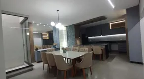 Casa completa acomoda até 10 hóspedes, 5 quartos, 4 camas casal e 2 solteiro - Image 3