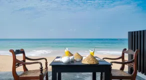 Blue Parrot Beach Villa with privat swimming pool - Image 2