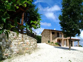 Timeless villa in Cagli with garden and swimming pool - Image 5
