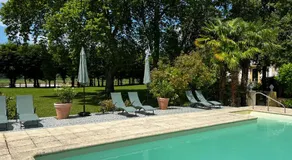 Le Bouquet Bleu Bed and Breakfast - Image 2
