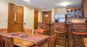 Luxury 1 Bedroom Resort Condo - Image 4