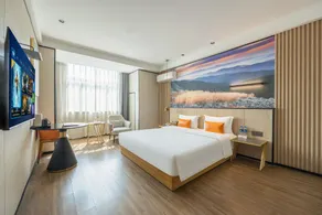 Rose Art Hotel (Impression City Dongyu Night Market Branch) - Image 2