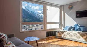 Modern Studio With Mont Blanc View And Pool - Image 3