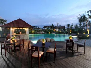 Sutan Raja Hotel & Convention Centre Manado - Image 2