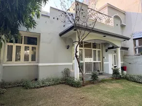 4 bhk luxurious private villa - Image 4