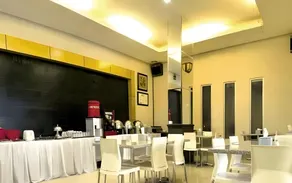 Hotel Central Kudus - Image 4