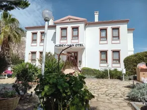 Cunda Alibeyhan Otel - Image 3