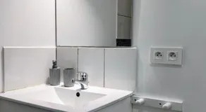 Studio Occitanie 20 m2 tout équipé avec jardin - Image 2