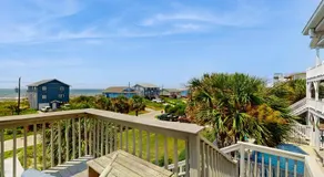 Charming coastal dog friendly apartment near the beach - Image 4
