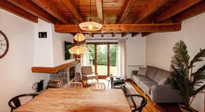 Espacioso Apartamento con Jardín en Salardú - Image 3