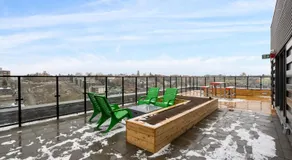 Exquisite 2 Bed Condo near DT Core WFree Parking - Image 4