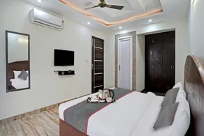 Townhouse Stay 52 Gurgaon - Image 2