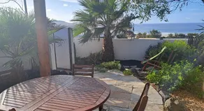 Beautiful small bungalow, amazing views and garden - Image 4