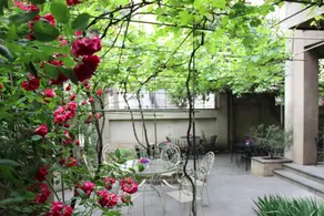 Iliani Hotel - Image 2