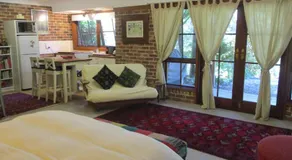 Warriwul Farmland Rural Retreat BnB, Curramore/Jamberoo - Image 2