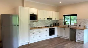Waterfall Unit Farm Stay - Image 3