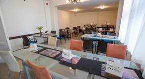 Népliget Hotel - Image 3