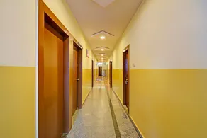 Hotel O EVEREST INN - Image 5