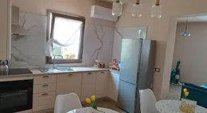House Delfina - Image 2
