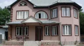 Hostel Visit Osh - Image 3