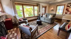 Birch Tree Cottage - 3 Bed 2 Bath Vacation home in Seattle - Image 2