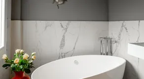L'8 Boutique Design Apartments - Image 4