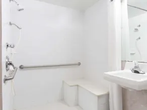 Rodeway Inn High Point - Archdale - Image 2