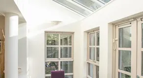 Georgian Square Apartments - Image 4