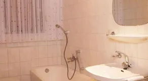 Ferienhaus Für 11 Personen Und 1 Kind - Image 2