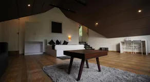Gruenberg Tea Plantation Haus - Image 3