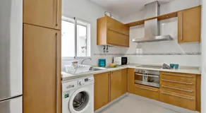 Del Parque Flats - Ollerias 3 - Image 4