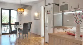 Gregovic Family Apartments - Image 2