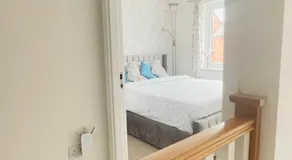 The Guest Nook - Wollaton - Room and Private Bathroom in the house - Image 3
