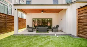 Uptown Modern with Private Patio & 1Gbps Wi-Fi - Image 5