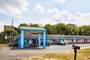Hospitality Inn - Image 4