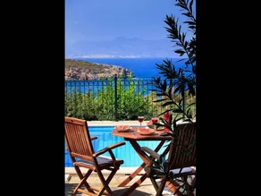 One bedroom villa with private seawater pool Just 150 meters from the sea - Image 3