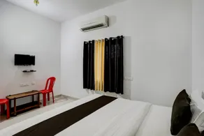 Hotel O Taaj Inn Guest House - Image 1