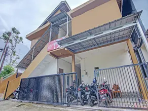 OYO Life 91268 Homestay Bu Erma Syariah - Image 4