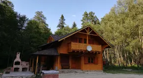 Chalet by the river - Image 3