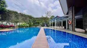 Vimala Hills Villa & Resort Megamendung Puncak - Image 2