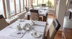 Cornerstone Guesthouse - Image 4