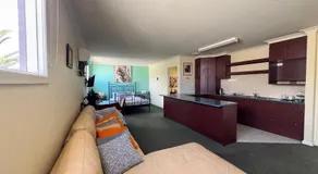 Toorak Manor Hotel Free Parking - Image 2